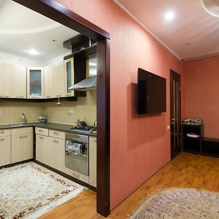 Apartment Гагаріна-Даффі Ντνιπροπετρόφσκ Εξωτερικό φωτογραφία